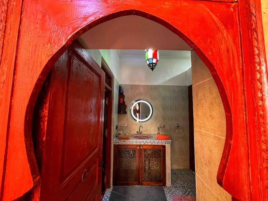 Petit Riad Authentique Tout Proche De Dar El Bacha Apartment Marrakesh Exterior photo