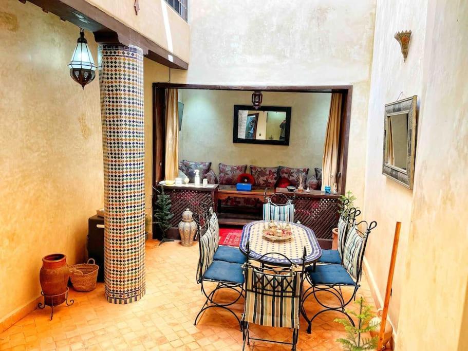 Petit Riad Authentique Tout Proche De Dar El Bacha Apartment Marrakesh Exterior photo