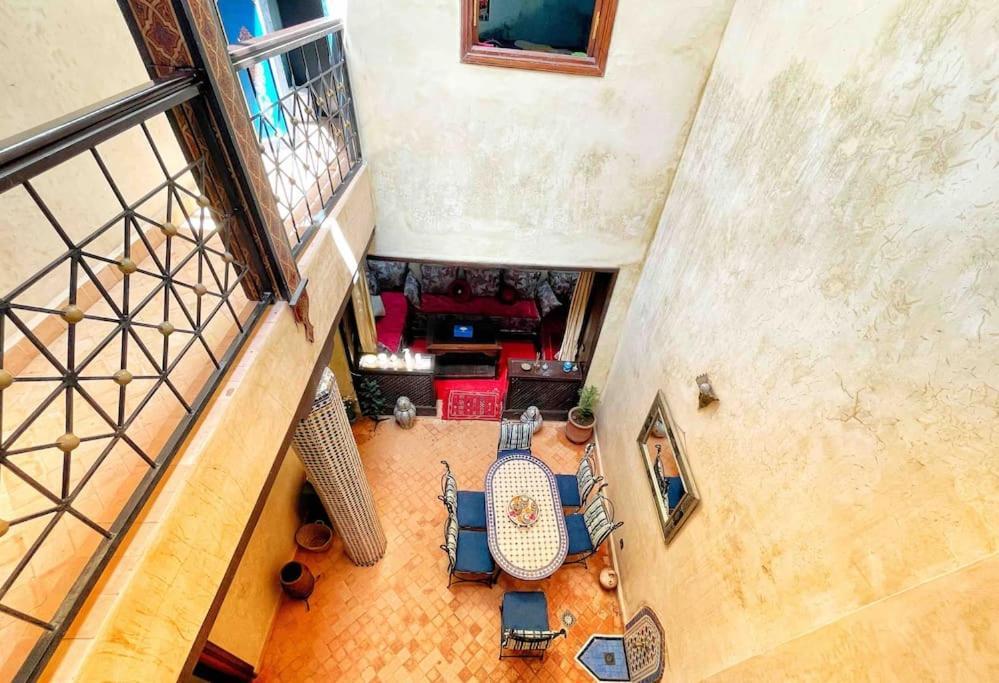 Petit Riad Authentique Tout Proche De Dar El Bacha Apartment Marrakesh Exterior photo