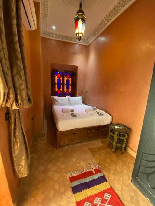 Petit Riad Authentique Tout Proche De Dar El Bacha Apartment Marrakesh Exterior photo