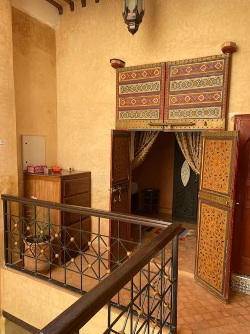 Petit Riad Authentique Tout Proche De Dar El Bacha Apartment Marrakesh Exterior photo