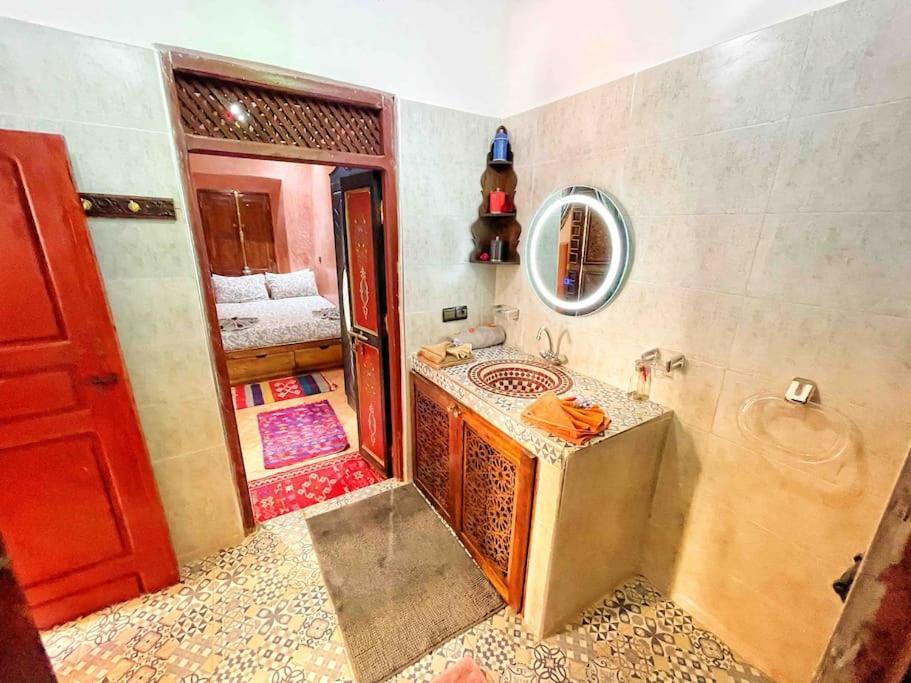 Petit Riad Authentique Tout Proche De Dar El Bacha Apartment Marrakesh Exterior photo