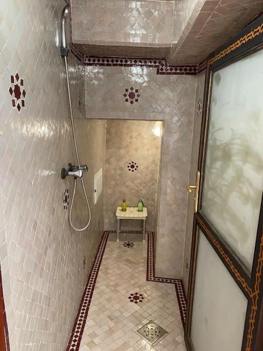 Petit Riad Authentique Tout Proche De Dar El Bacha Apartment Marrakesh Exterior photo