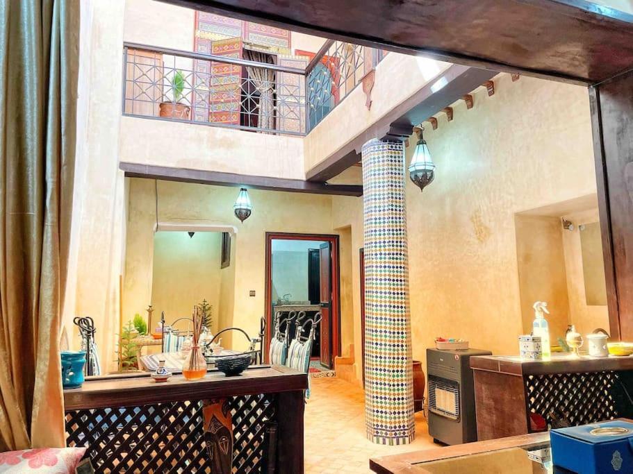 Petit Riad Authentique Tout Proche De Dar El Bacha Apartment Marrakesh Exterior photo